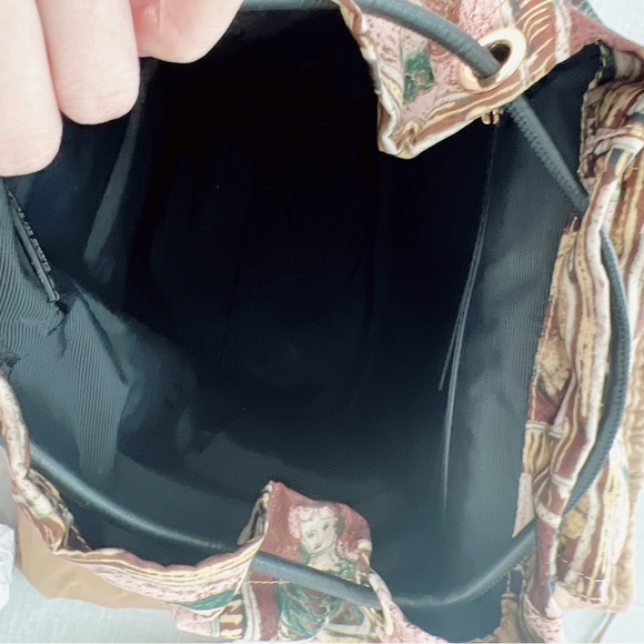 EUC RARE Burberry Rucksack Framed Head Print Backpack Medium - Picture 13 of 14